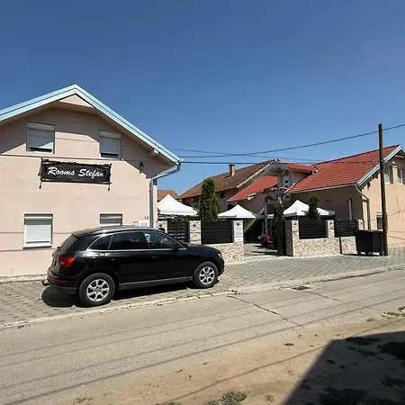 アパート Stefan 2 スボティツァ