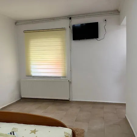 Stefan 2 Апартаменты Суботица