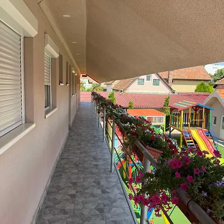 Stefan 2 Апартаменты Суботица