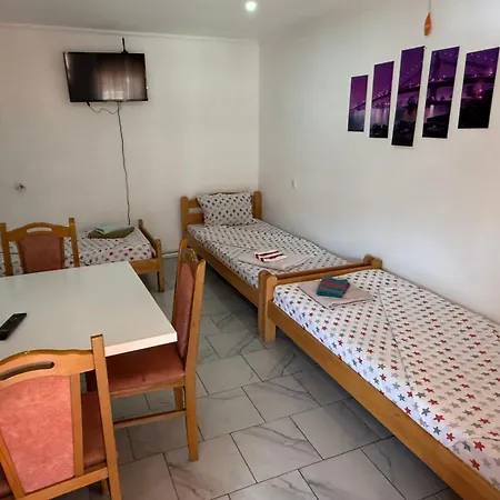 Stefan 2 아파트 수보티차