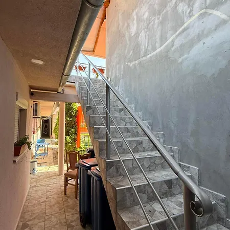 Апартаменты Stefan 2 *