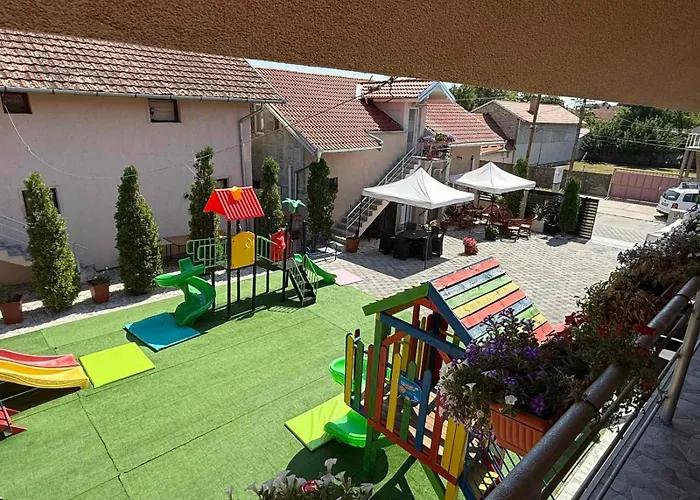 Apartament Stefan 2 *