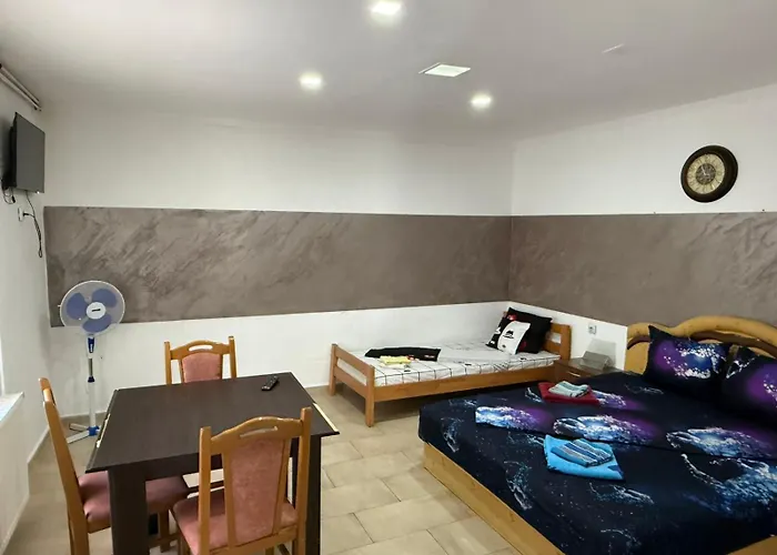 Apartament Stefan 2 *