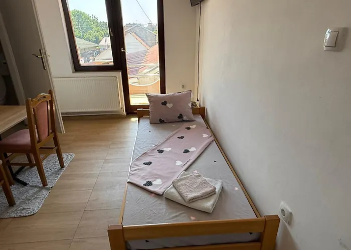 Stefan 2 Apartament *