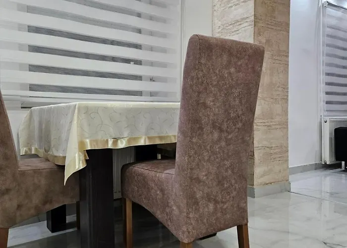 Stefan 2 アパート スボティツァ